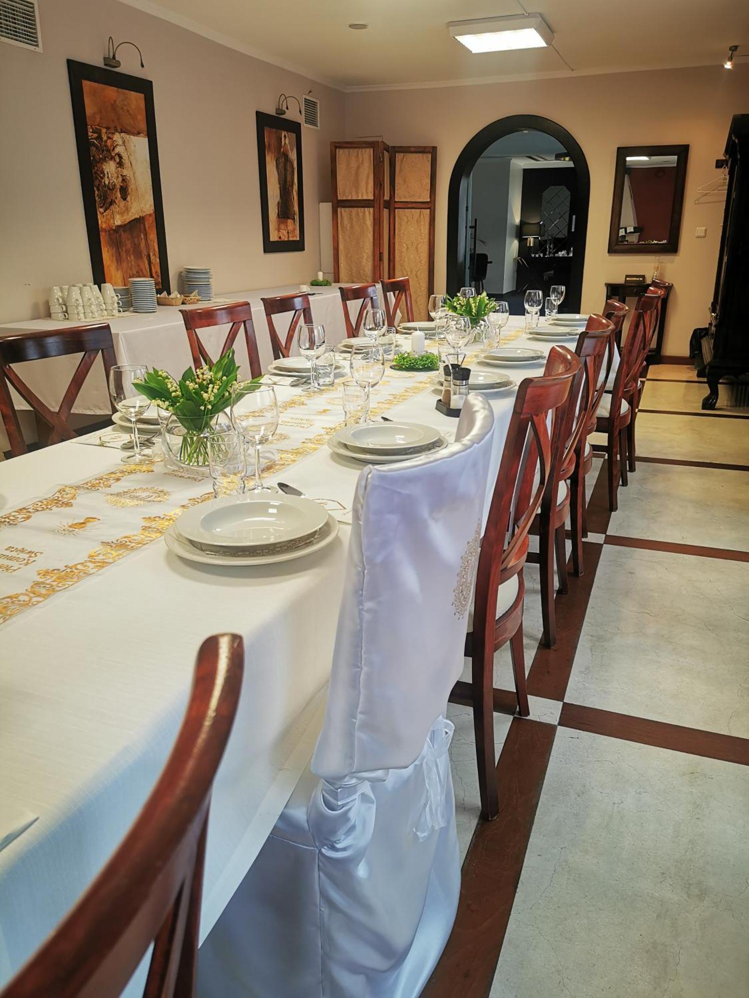 Hotel Daria Тичи Екстериор снимка